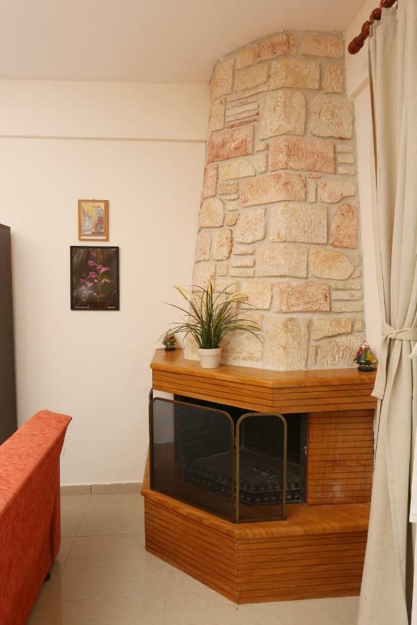 Villa Argo 3 - Beachfront, Big Gardens, Location! Pefkochori Eksteriør bilde