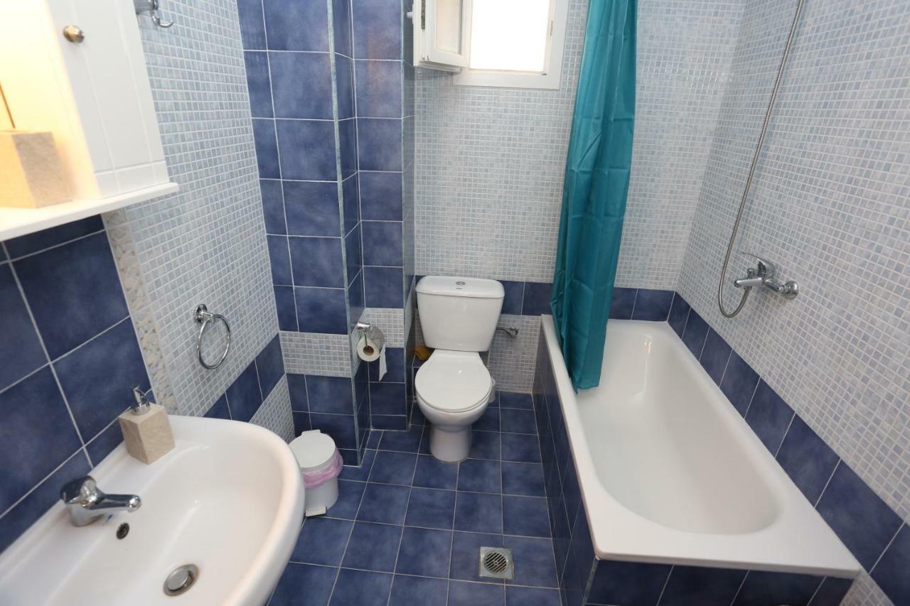 Villa Argo 3 - Beachfront, Big Gardens, Location! Pefkochori Eksteriør bilde